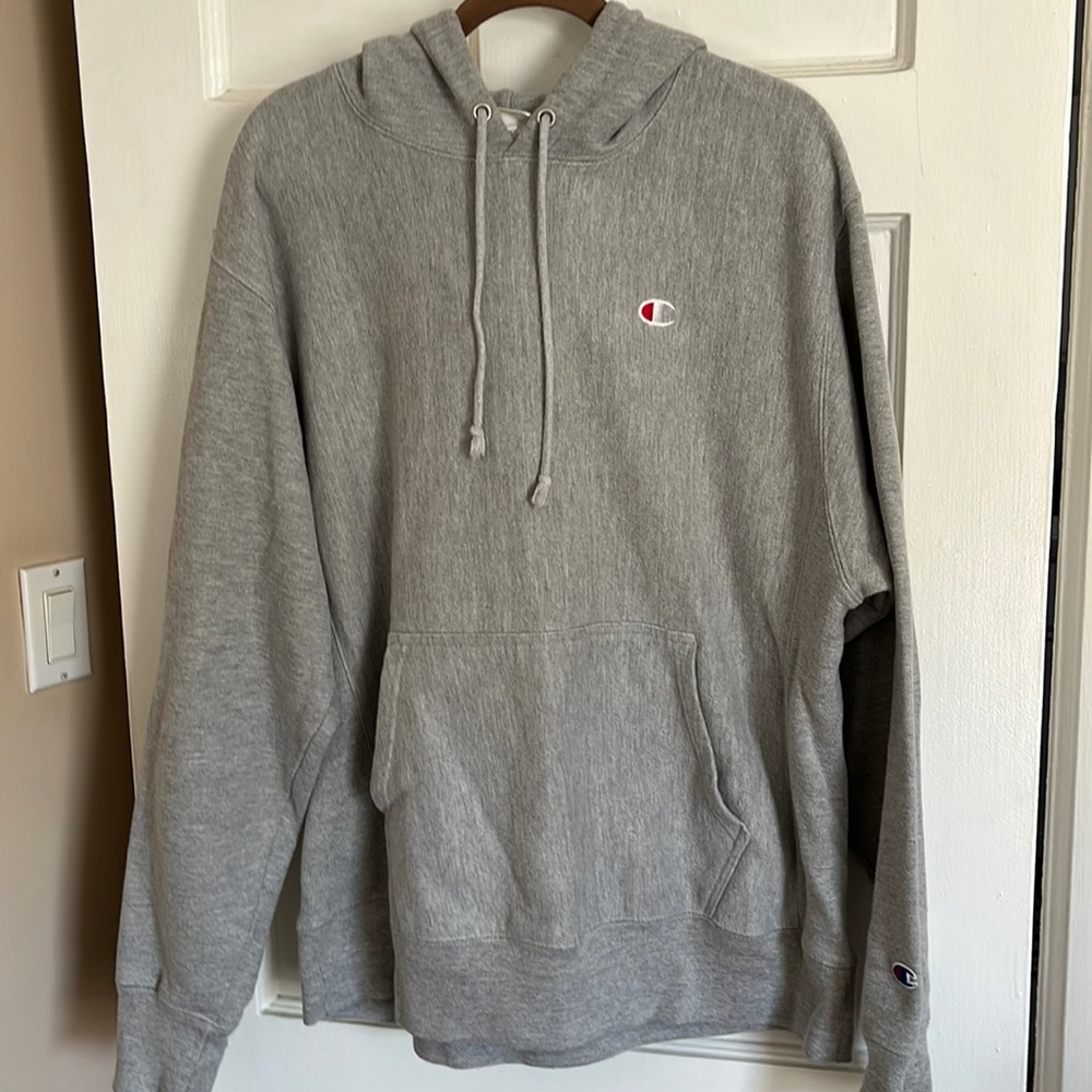 Champion size L grey hoodie like new
